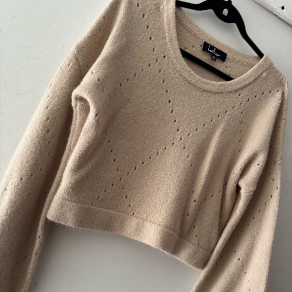 Lulus cropped sweater size XS